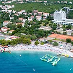 Omorika Hotel 4*
