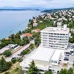 Omorika Hotel 4*