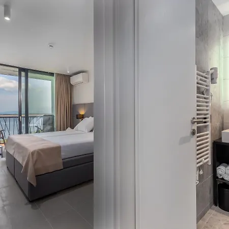 Hotel Omorika 4*
