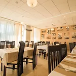 Omorika 호텔 4*