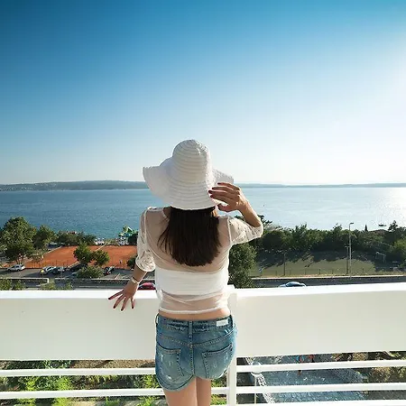 Omorika Hotel 4*